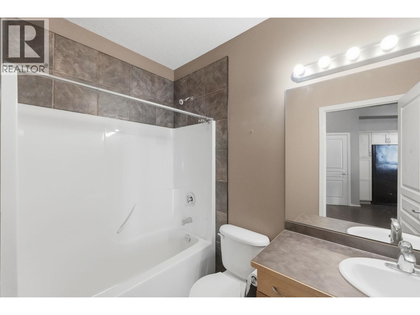#102 1327 St. Paul Street - 21