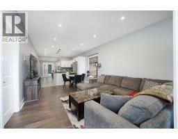 4pc Bathroom - 1059 Elsmere Avenue, Windsor, ON N9A2B1 Photo 9