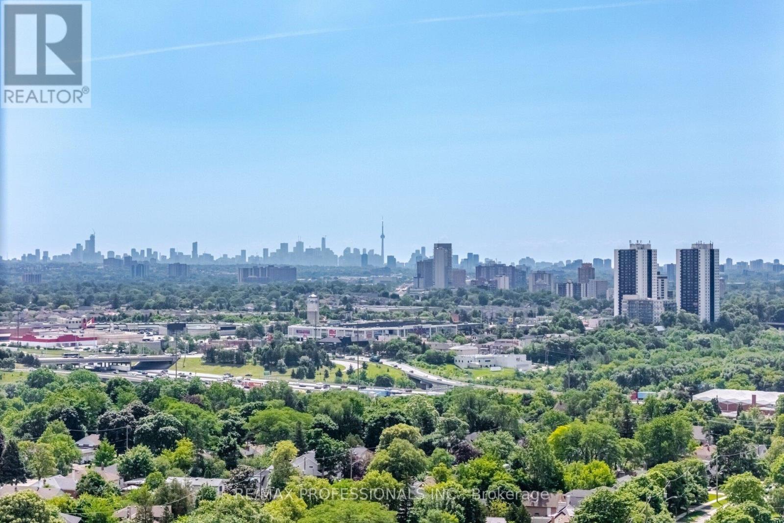 74 RINGWAY CRESCENT - 50