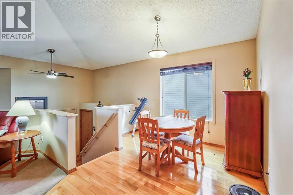 236 Covepark Close NE - 9