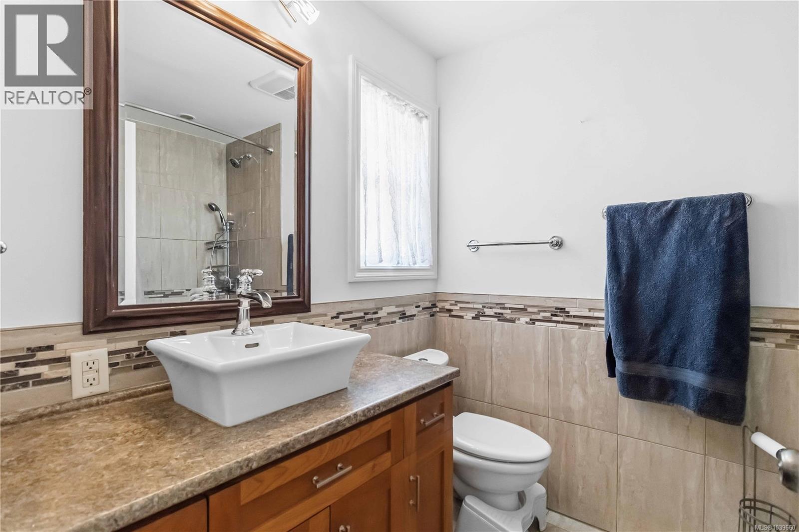 3389 Mary Anne Cres - Image 17