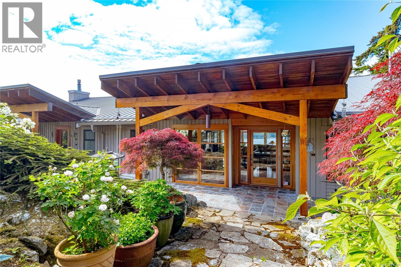 526 Bayview Pl - 3