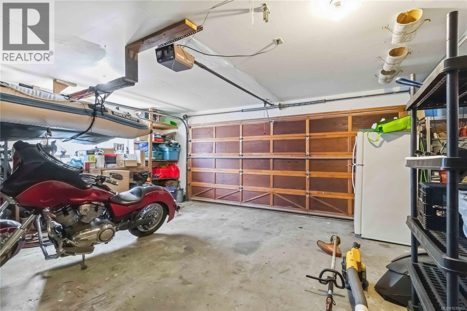 3389 Mary Anne Cres - Image 39