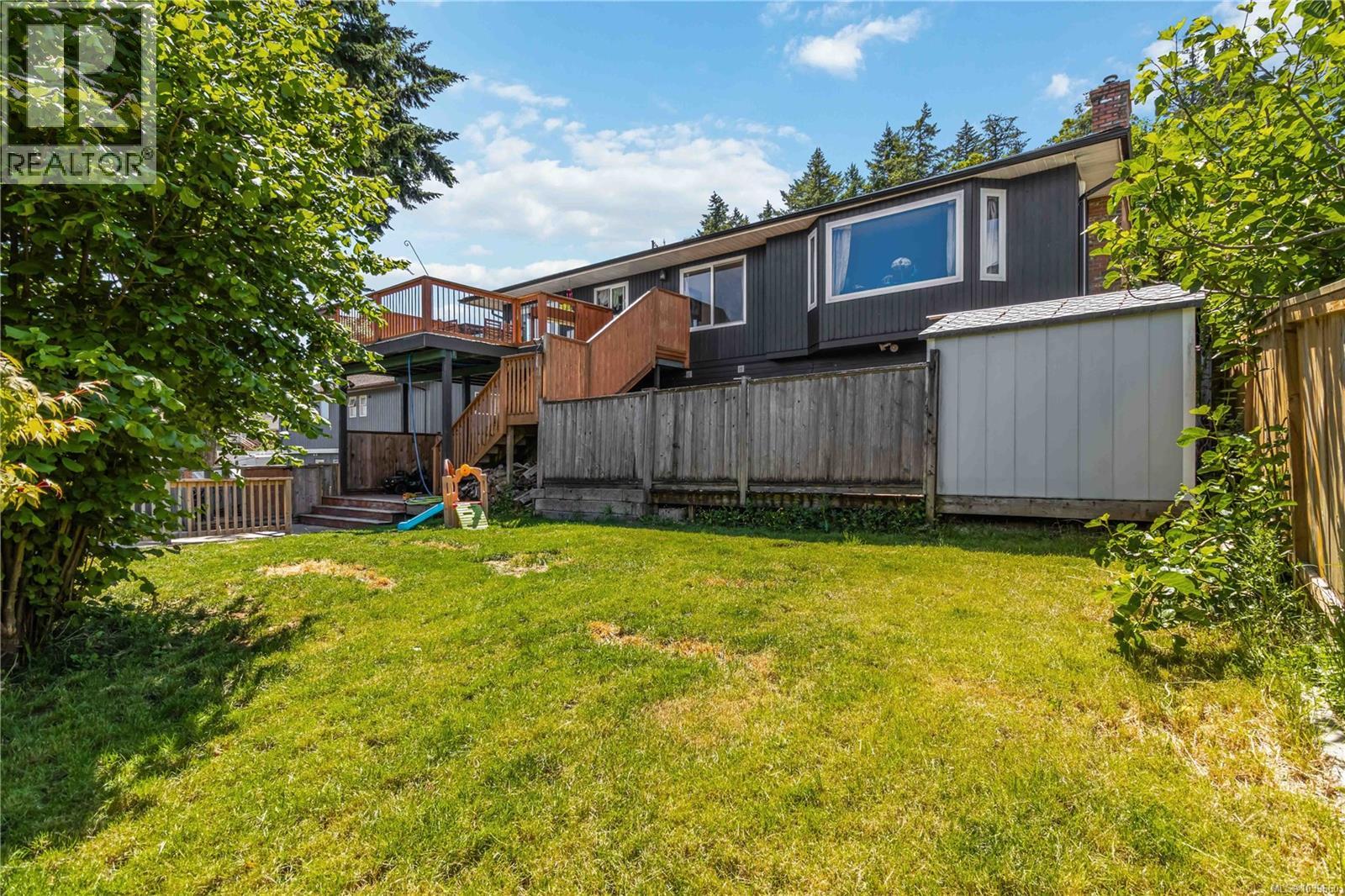 3389 Mary Anne Cres - 45