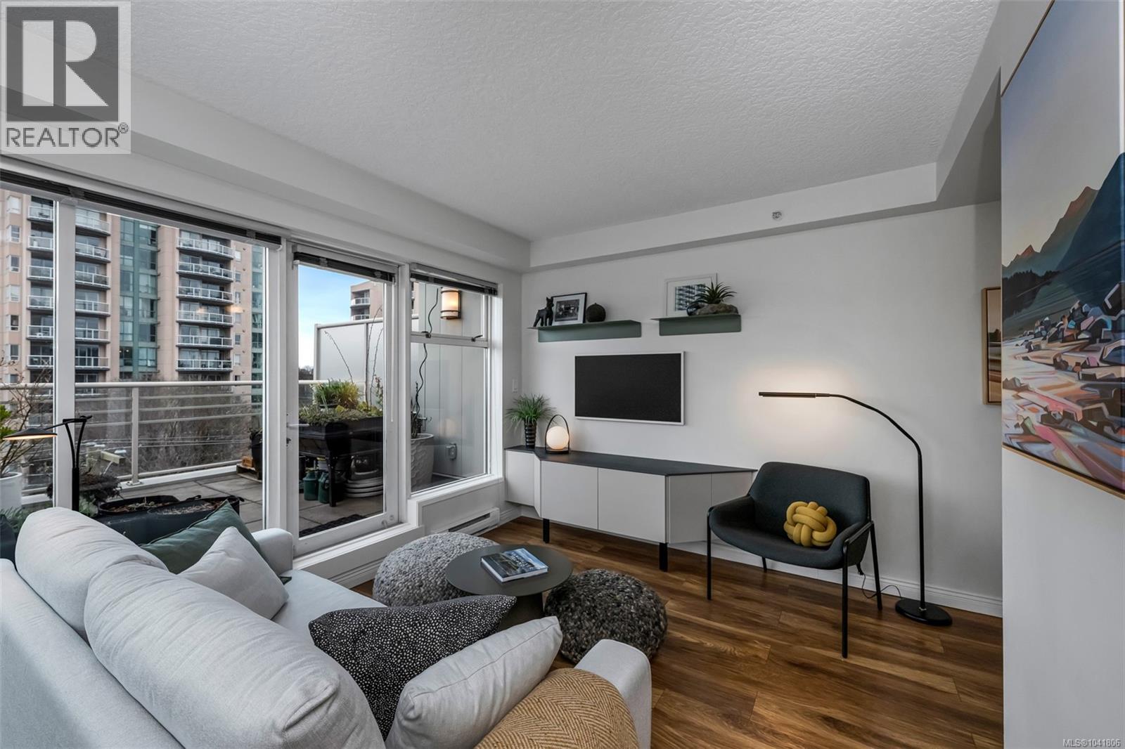#509 1030 Yates St - 3