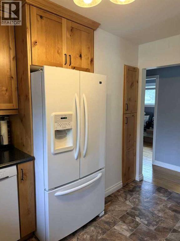 126 Douglas Drive - 4