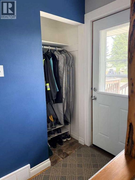 126 Douglas Drive - 13