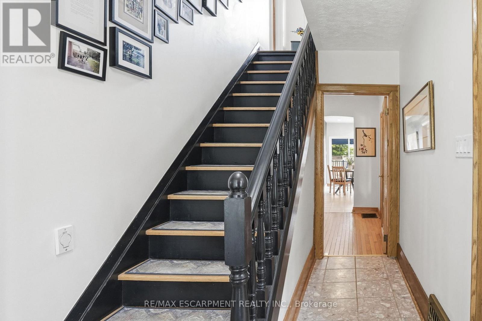 17 TUXEDO AVENUE S - 25