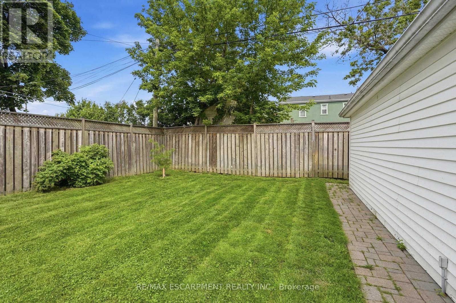 17 TUXEDO AVENUE S - 49