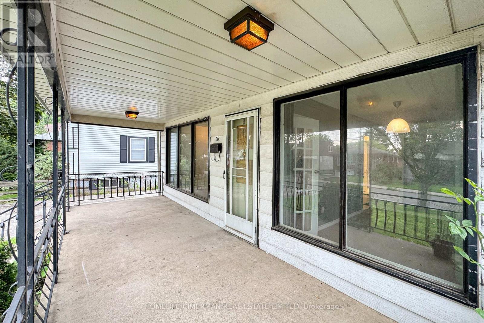 166 NORMANHURST AVENUE - 3