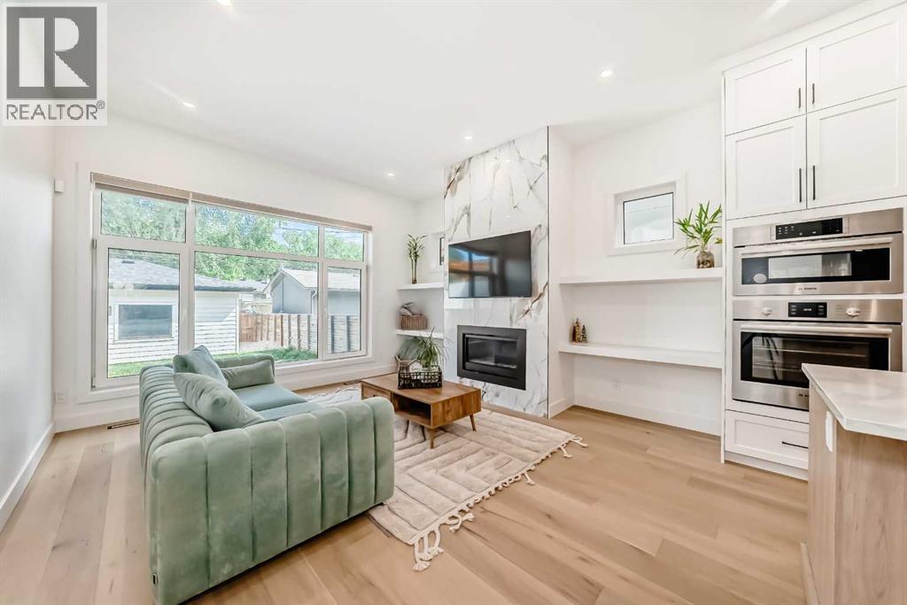 414 32 Avenue NW — photo 8
