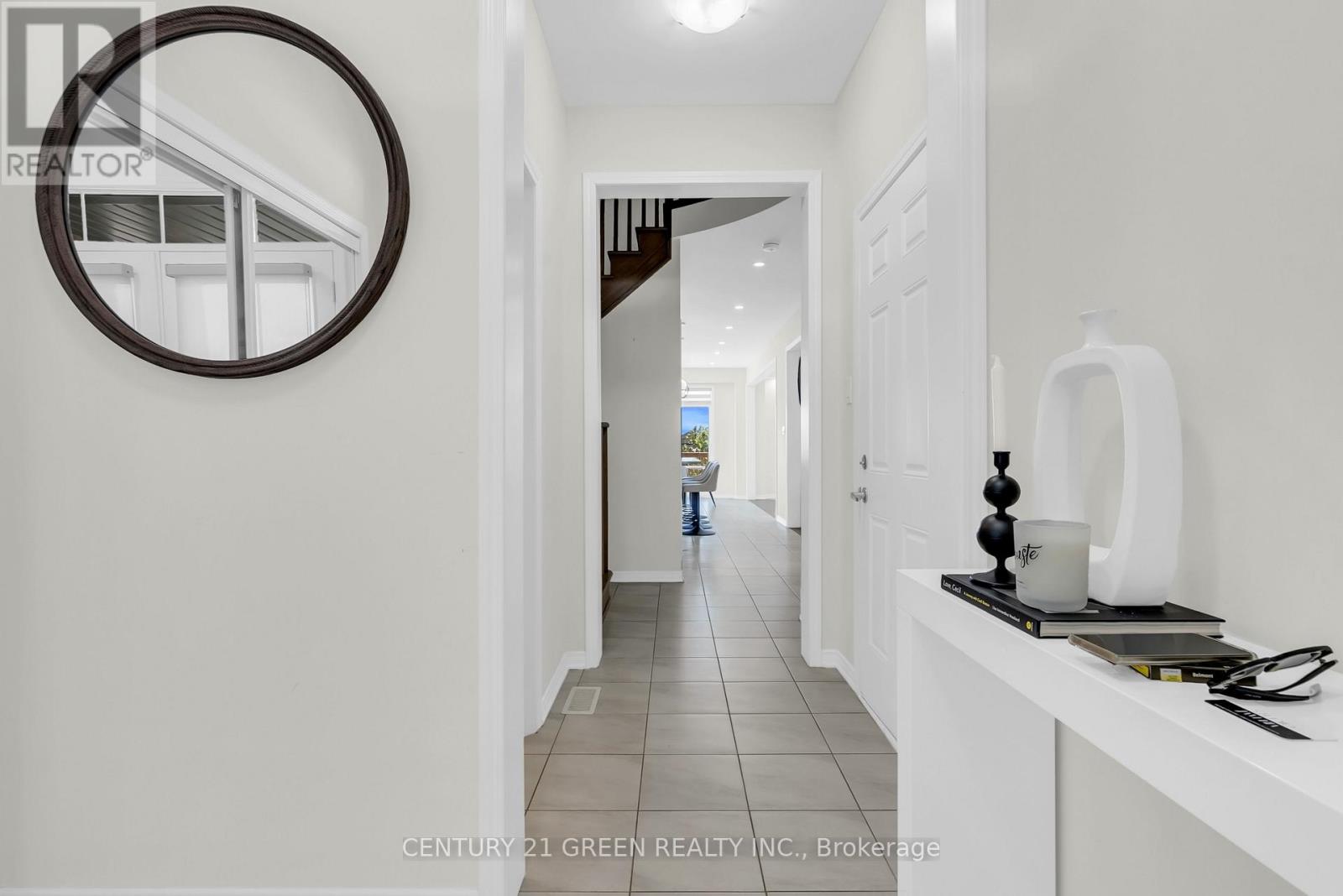 28 MAGDALENA STREET - 5