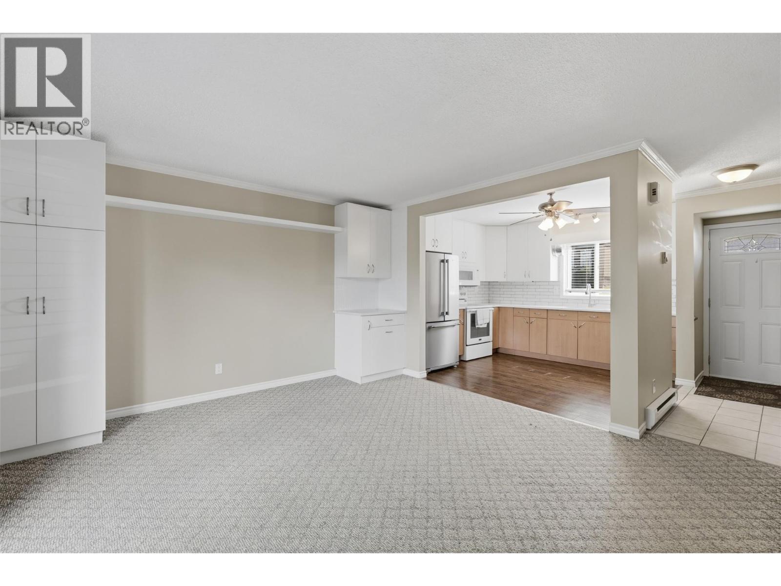 #35 1605 Summit Drive - 13