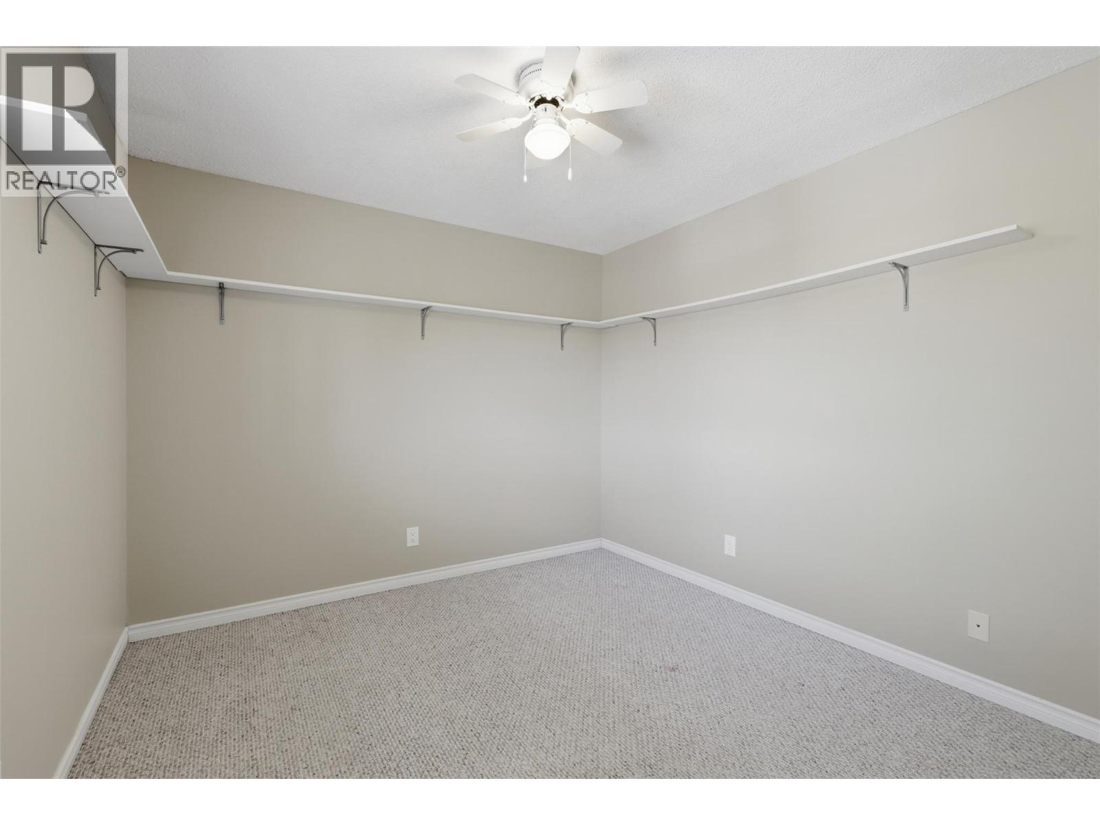 #35 1605 Summit Drive - Image 21