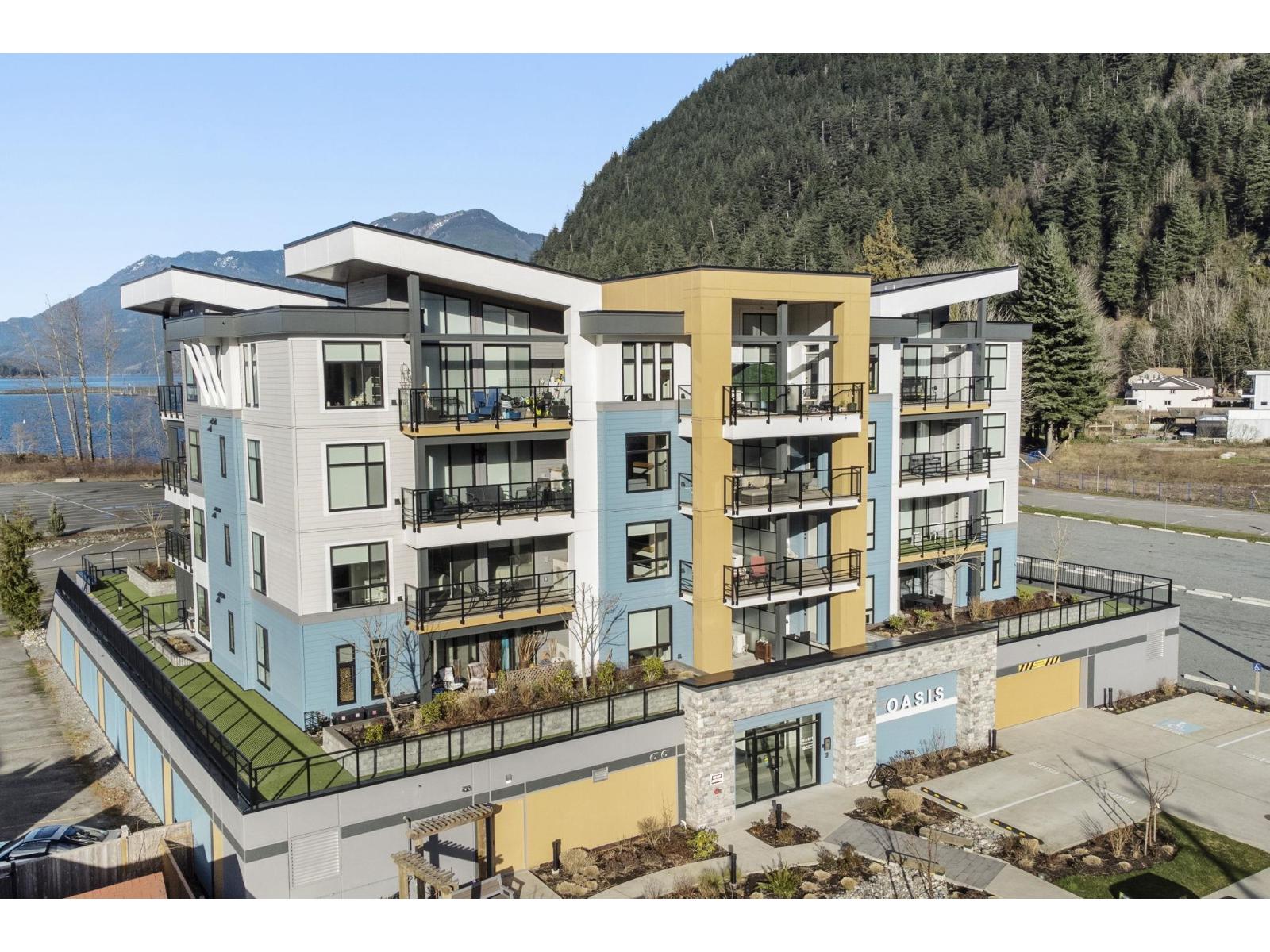 307 470 ESPLANADE AVENUE, Harrison Hot Springs, Harrison Hot Springs
