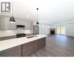 15 3025 Royston Rd — photo 4