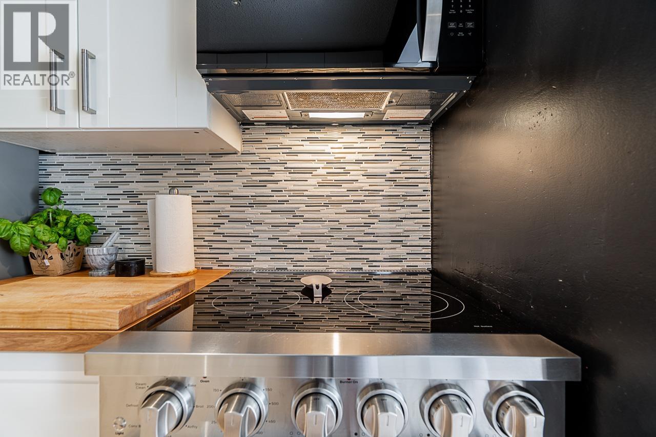 103 550 E 7TH AVENUE, Vancouver