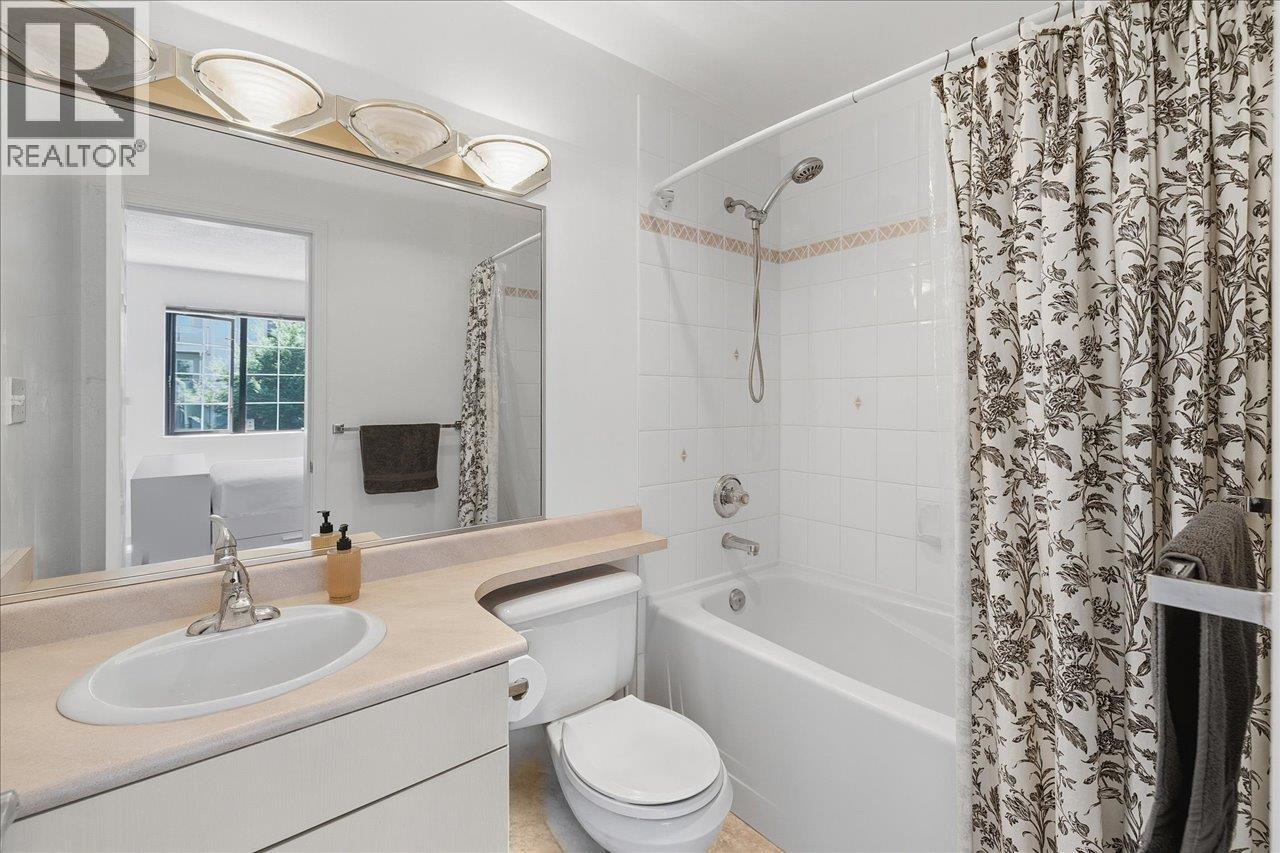 203 3368 MAIN STREET, Vancouver