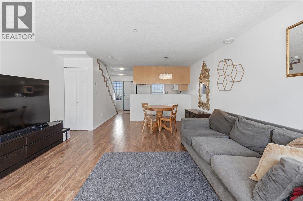 203 3368 MAIN STREET, Vancouver