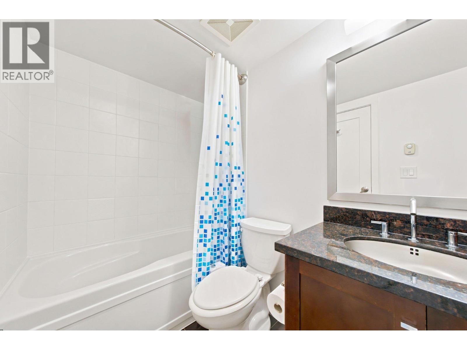401 1 RENAISSANCE SQUARE, New Westminster