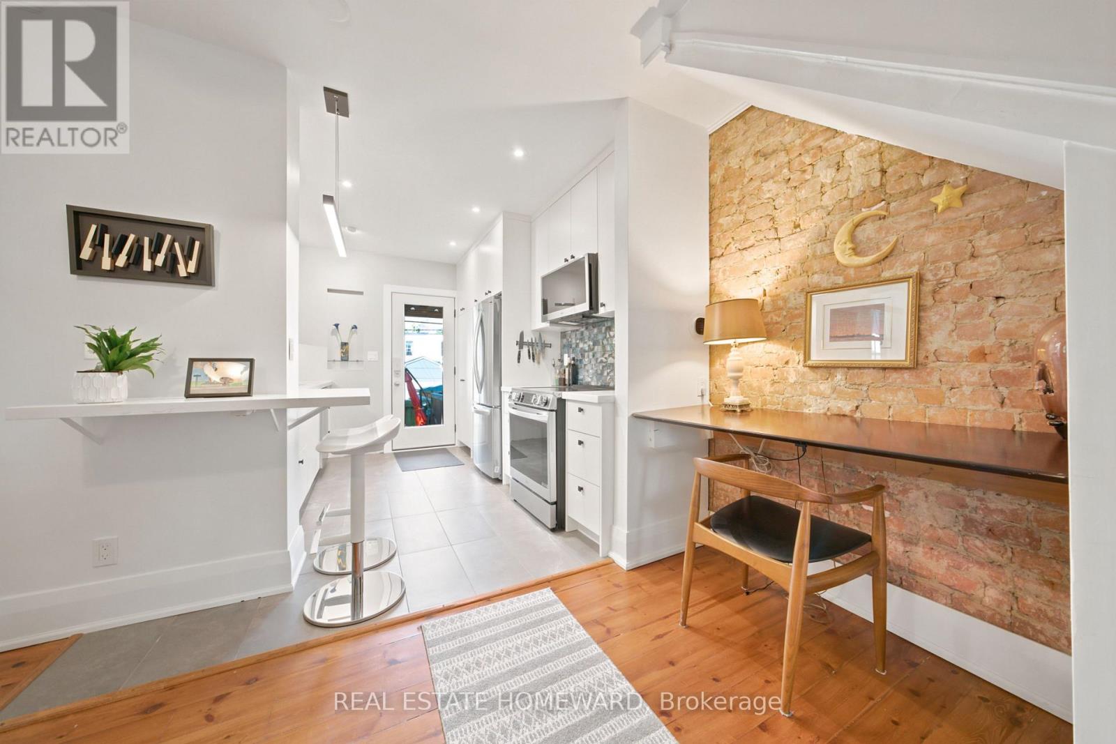 98 DRAYTON AVENUE - 6