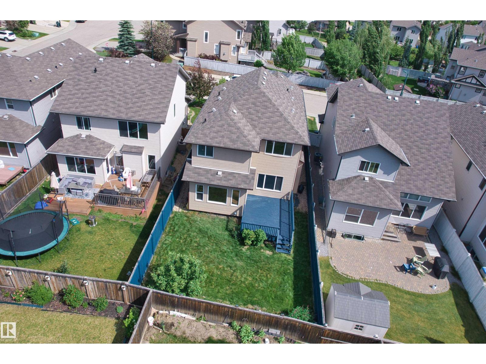 11711 16 Ave SW SW - 30
