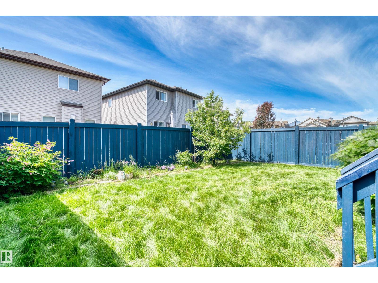 11711 16 Ave SW SW - 31