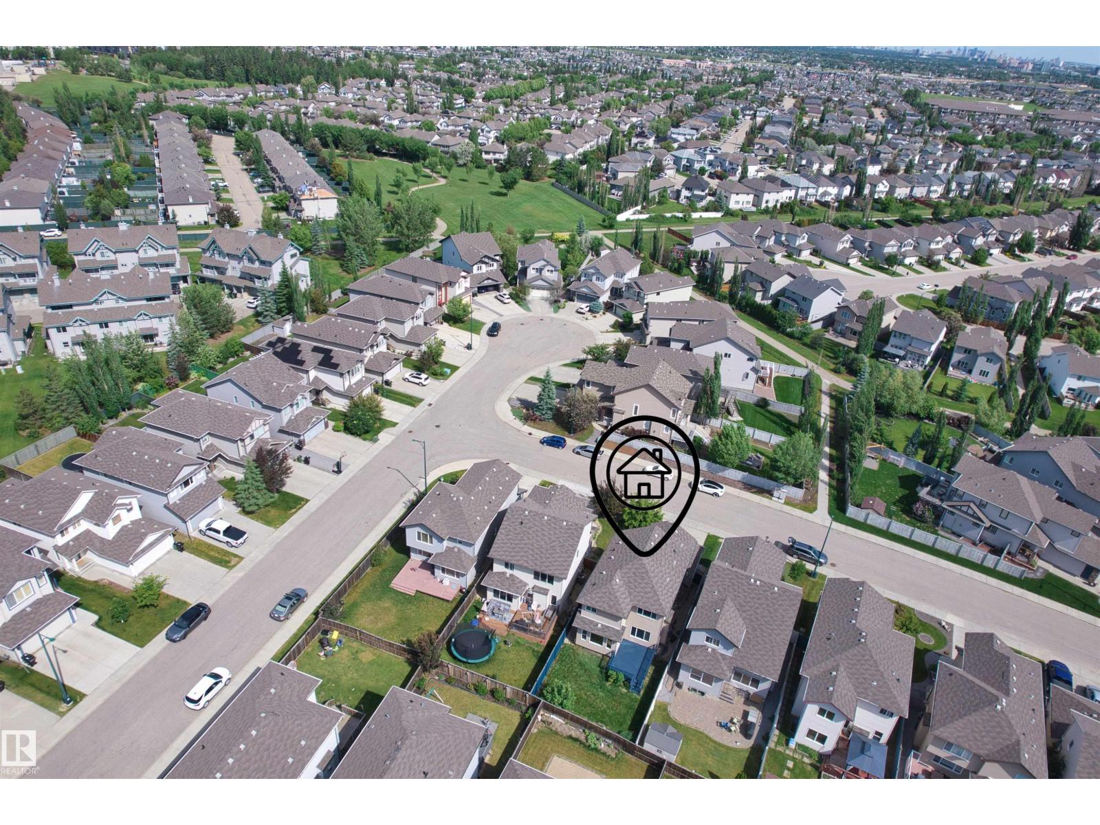 11711 16 Ave SW SW - 36
