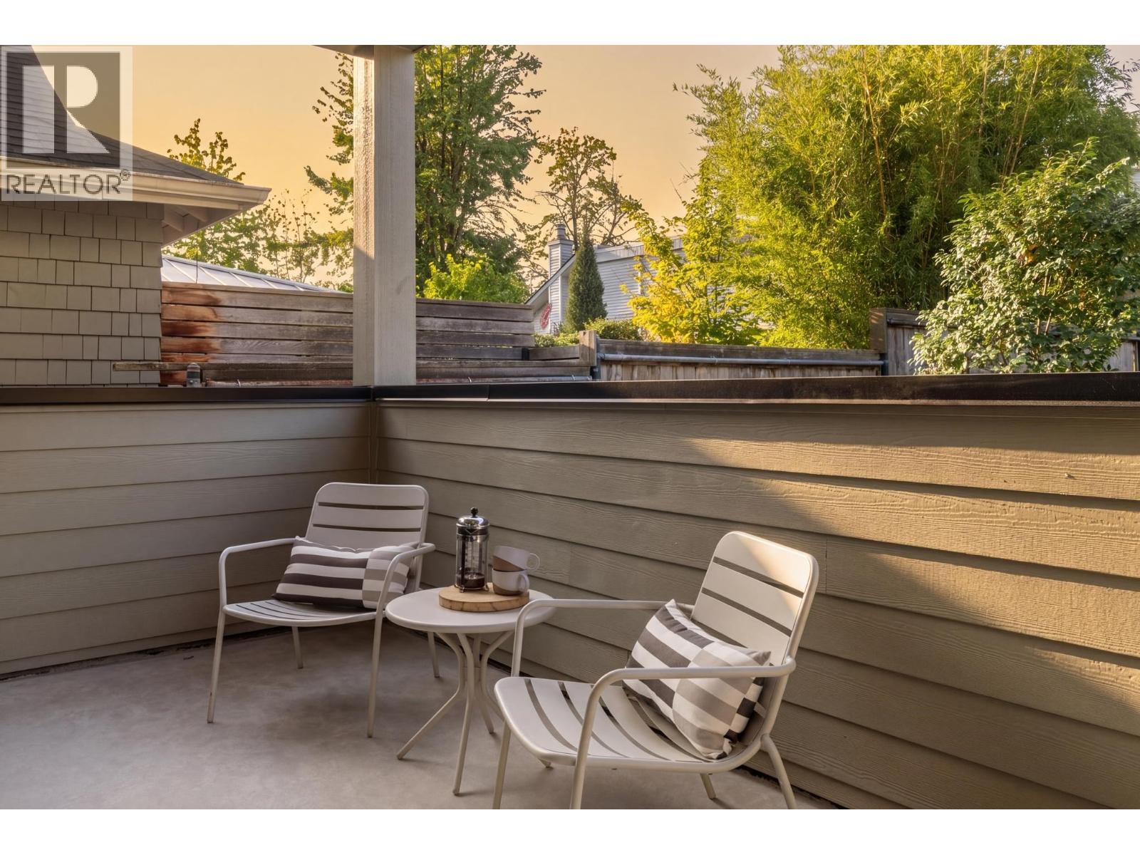 1937 TEMPLETON DRIVE, Vancouver