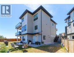 3460 Caldera Crt, Langford, BC V9B6Z8 Photo 24