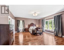 868 Eastdale Drive, Wasaga Beach, ON L9Z2R2 Photo 16