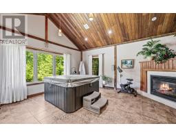 868 Eastdale Drive, Wasaga Beach, ON L9Z2R2 Photo 22
