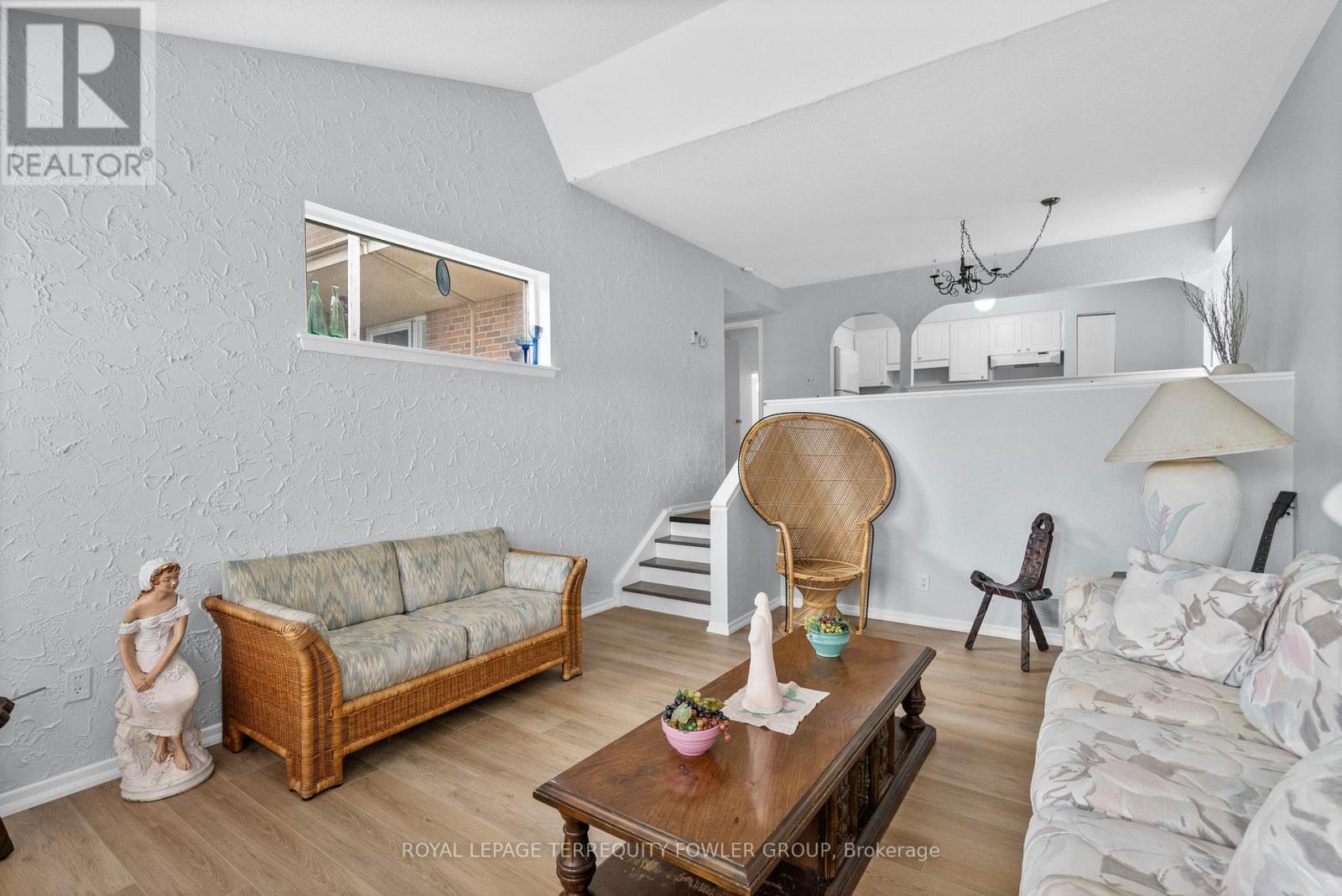 #224 260 JOHN GARLAND BOULEVARD - 12