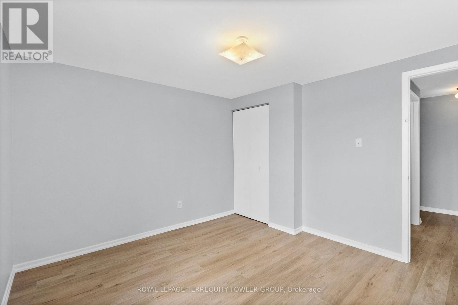 #224 260 JOHN GARLAND BOULEVARD - 19