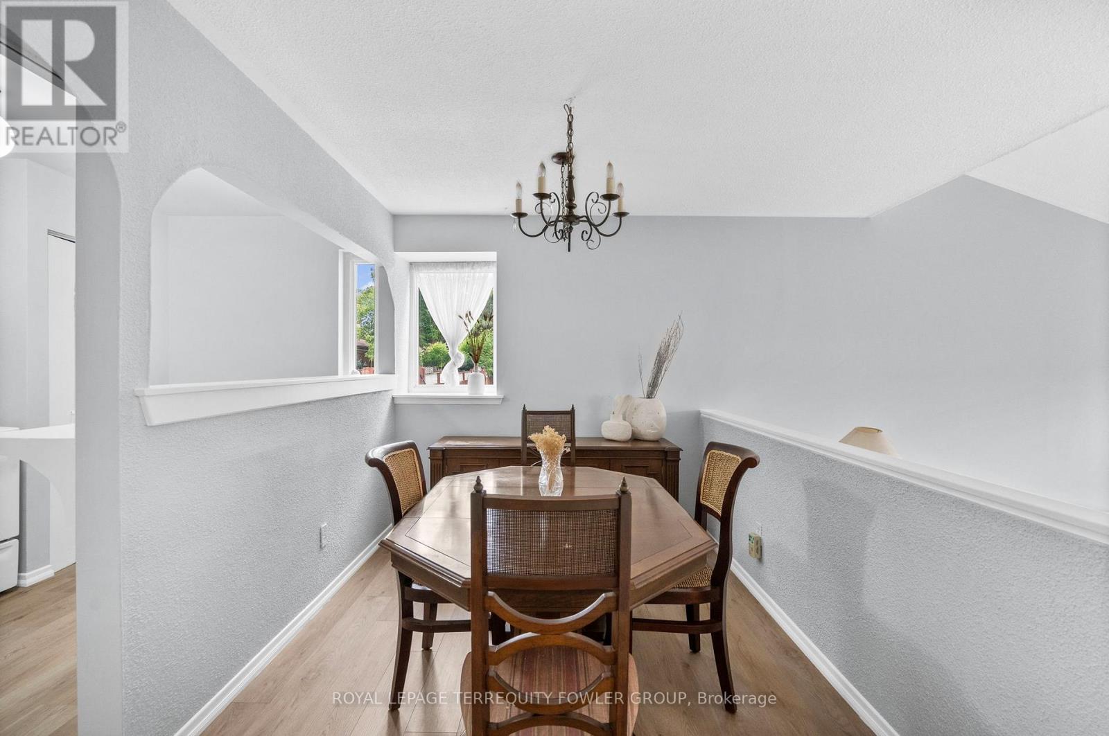 #224 260 JOHN GARLAND BOULEVARD - 7
