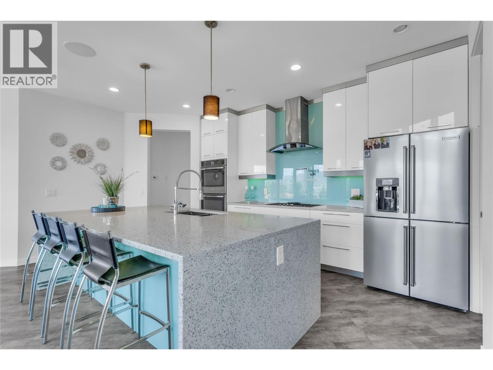 458 Cavell Place - 11