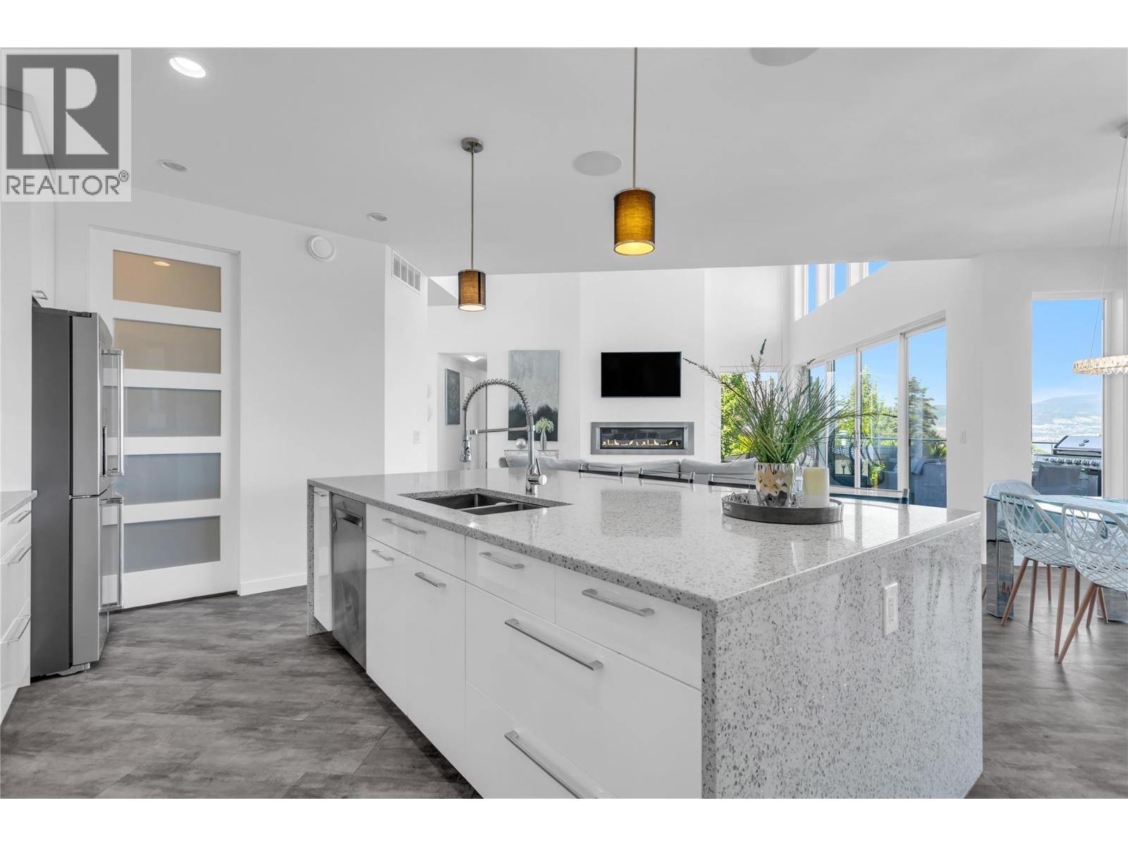 458 Cavell Place - 12