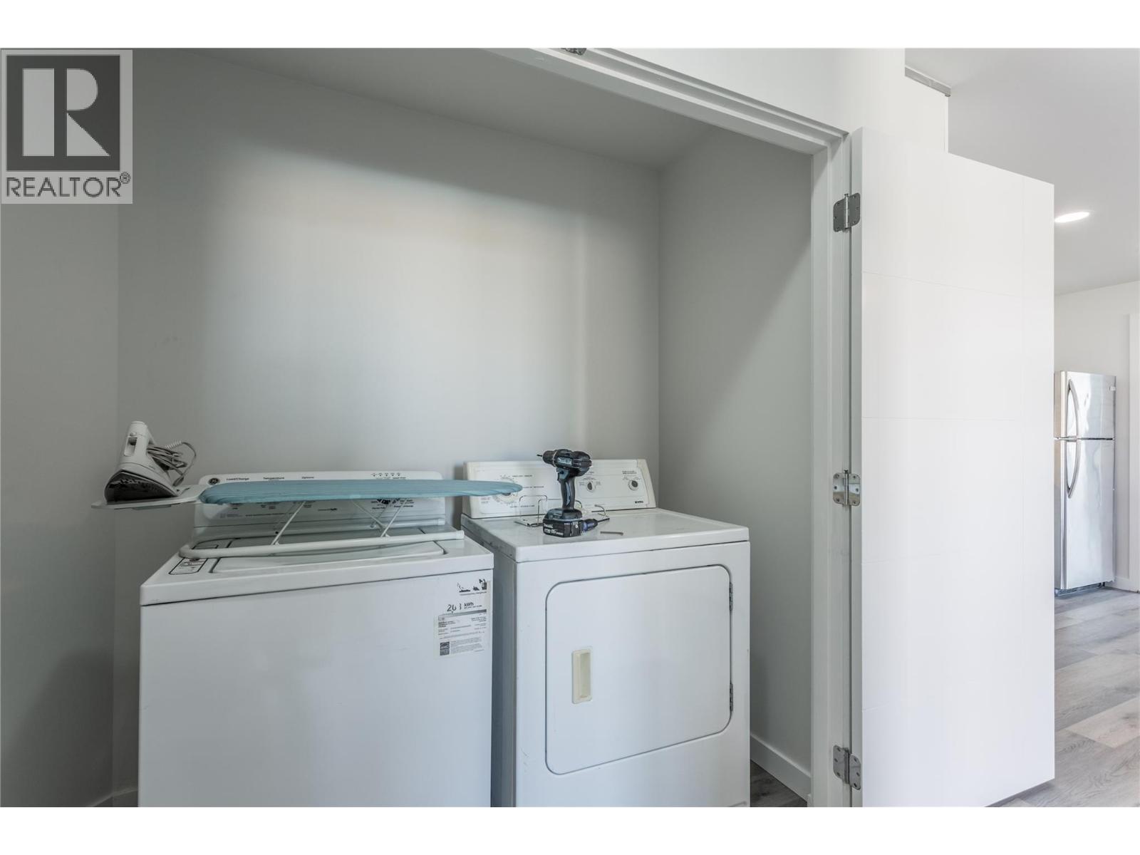  458 Cavell Place, Kelowna