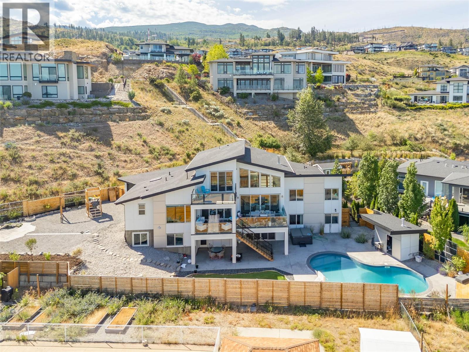  458 Cavell Place, Kelowna