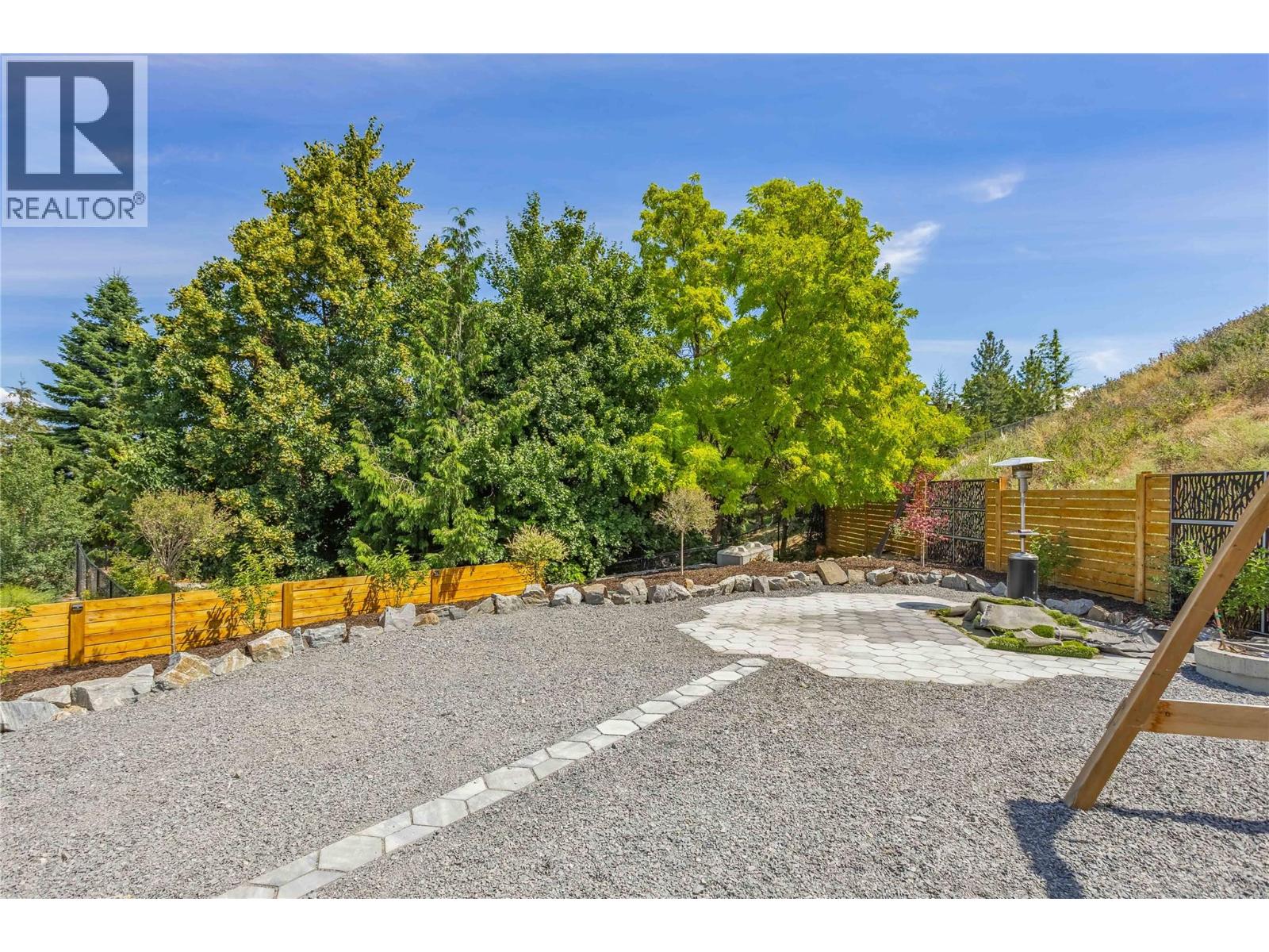  458 Cavell Place, Kelowna