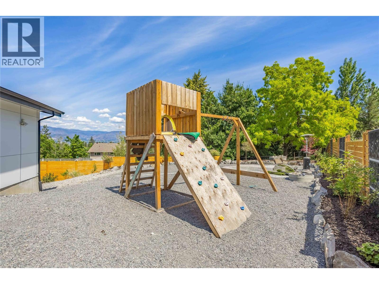  458 Cavell Place, Kelowna