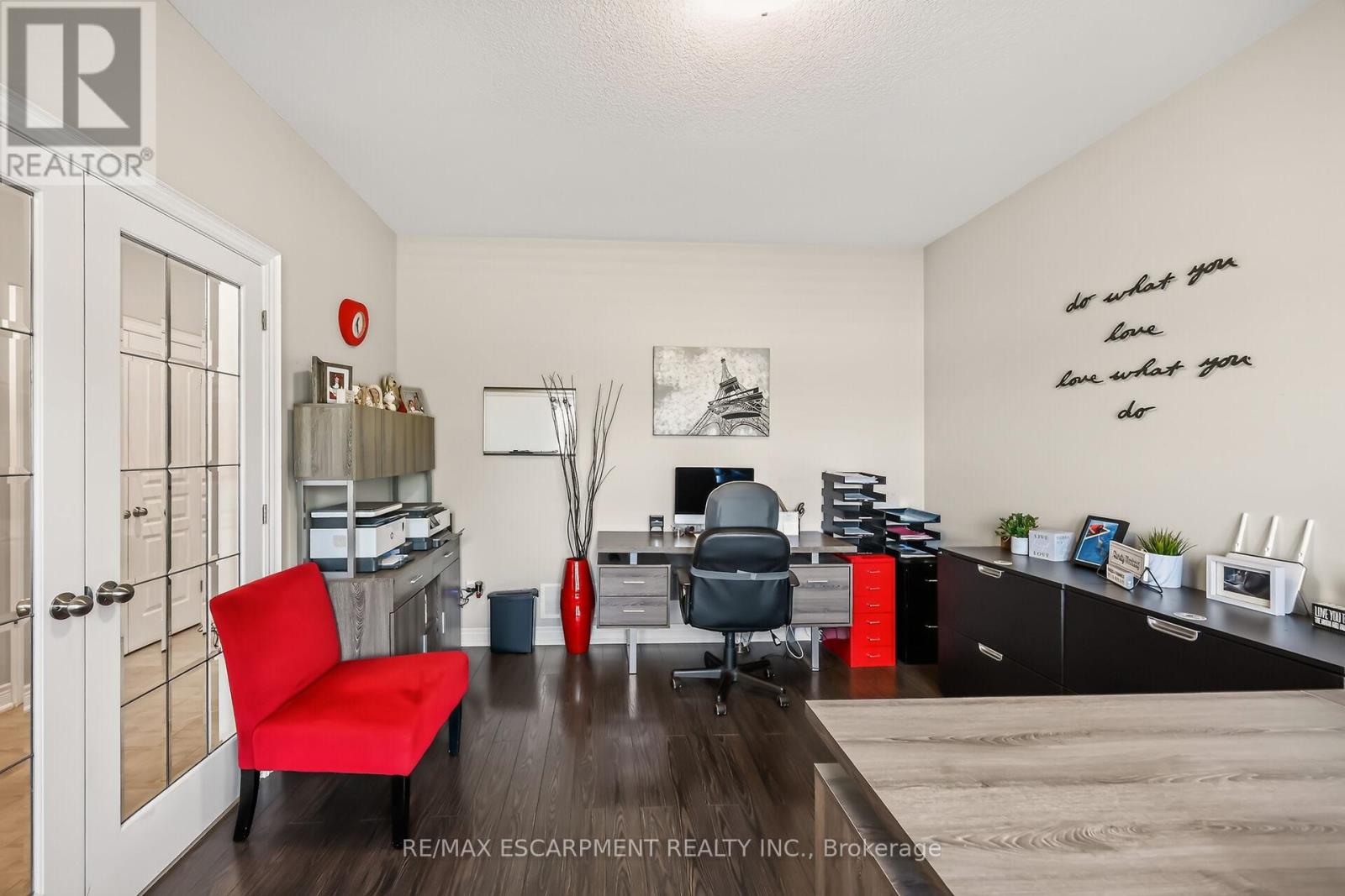 8165 TWENTY ROAD E - 6