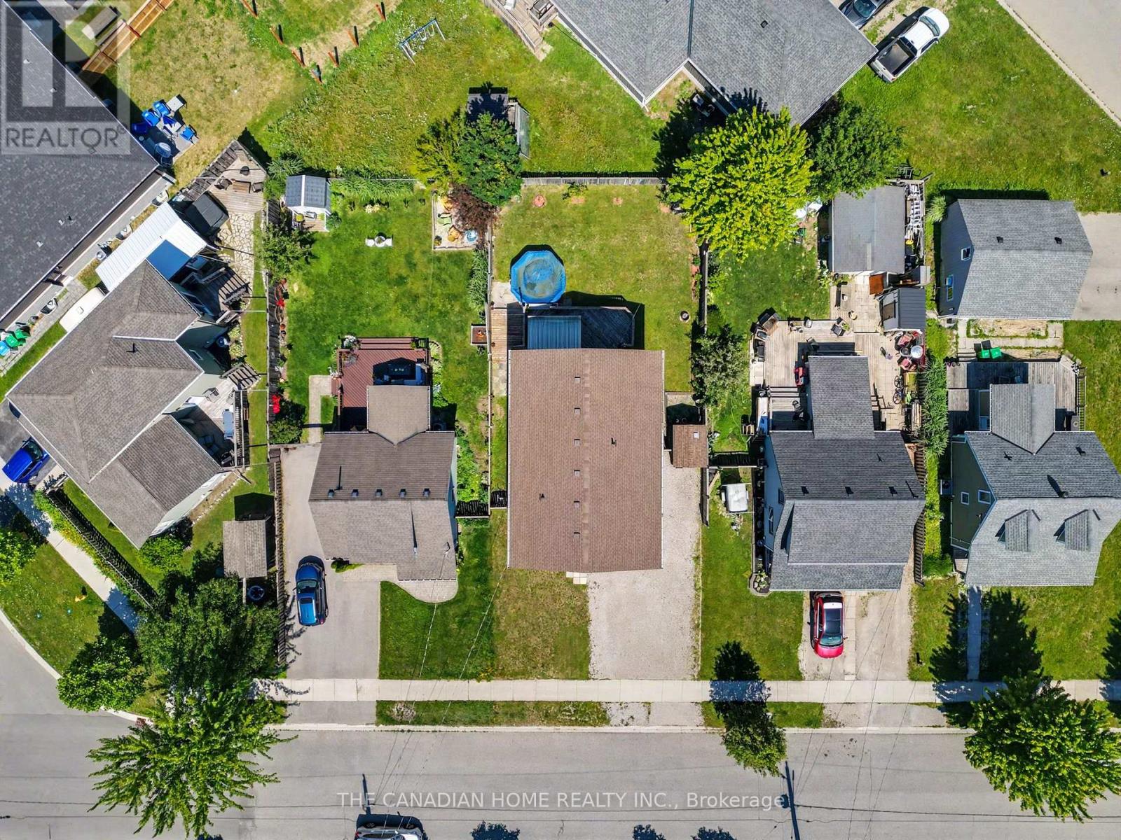 219 PICTON STREET E - 38
