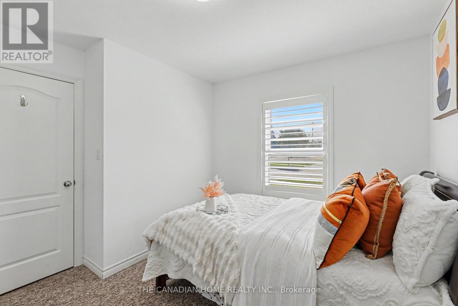219 PICTON STREET E - 7