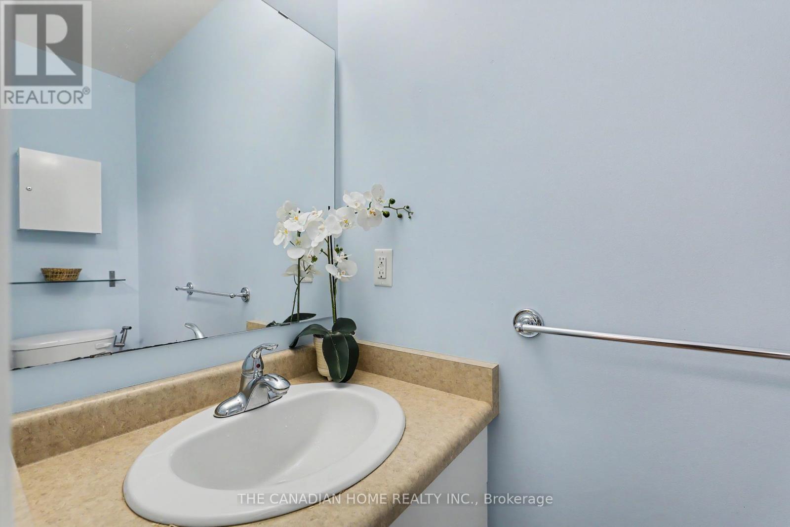 219 PICTON STREET E - 9