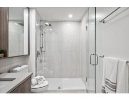 709 13318 104 Avenue, Surrey, BC V3T0R2 Photo 6