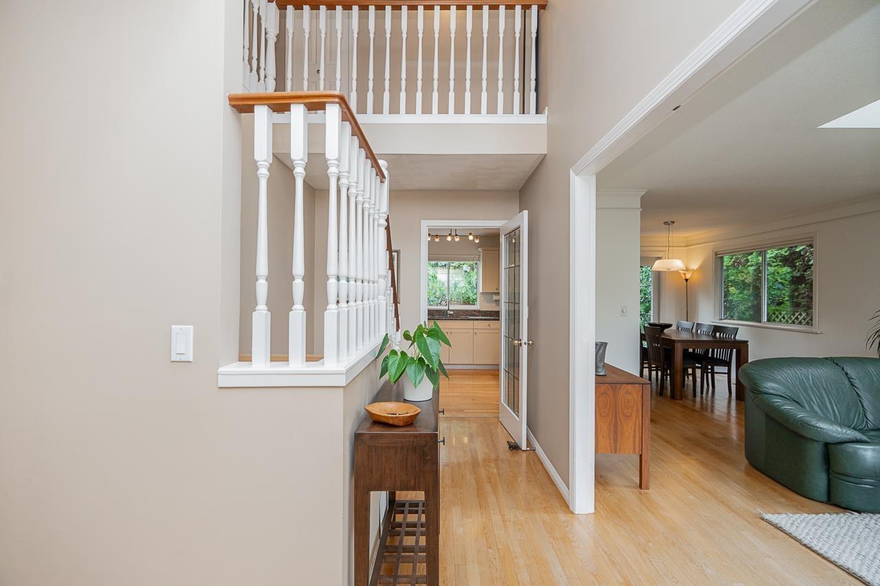 954 160B STREET, Surrey