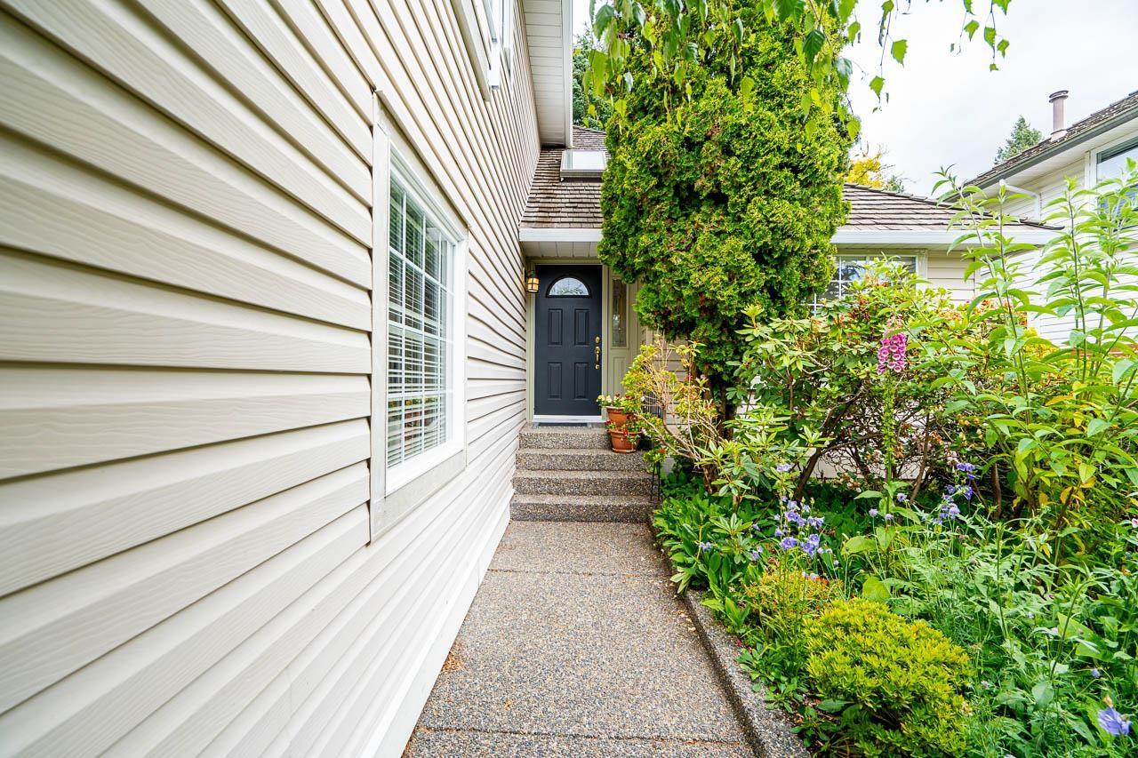 954 160B STREET, Surrey
