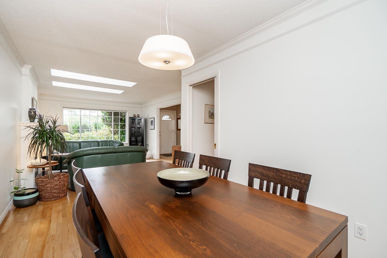 954 160B STREET, Surrey
