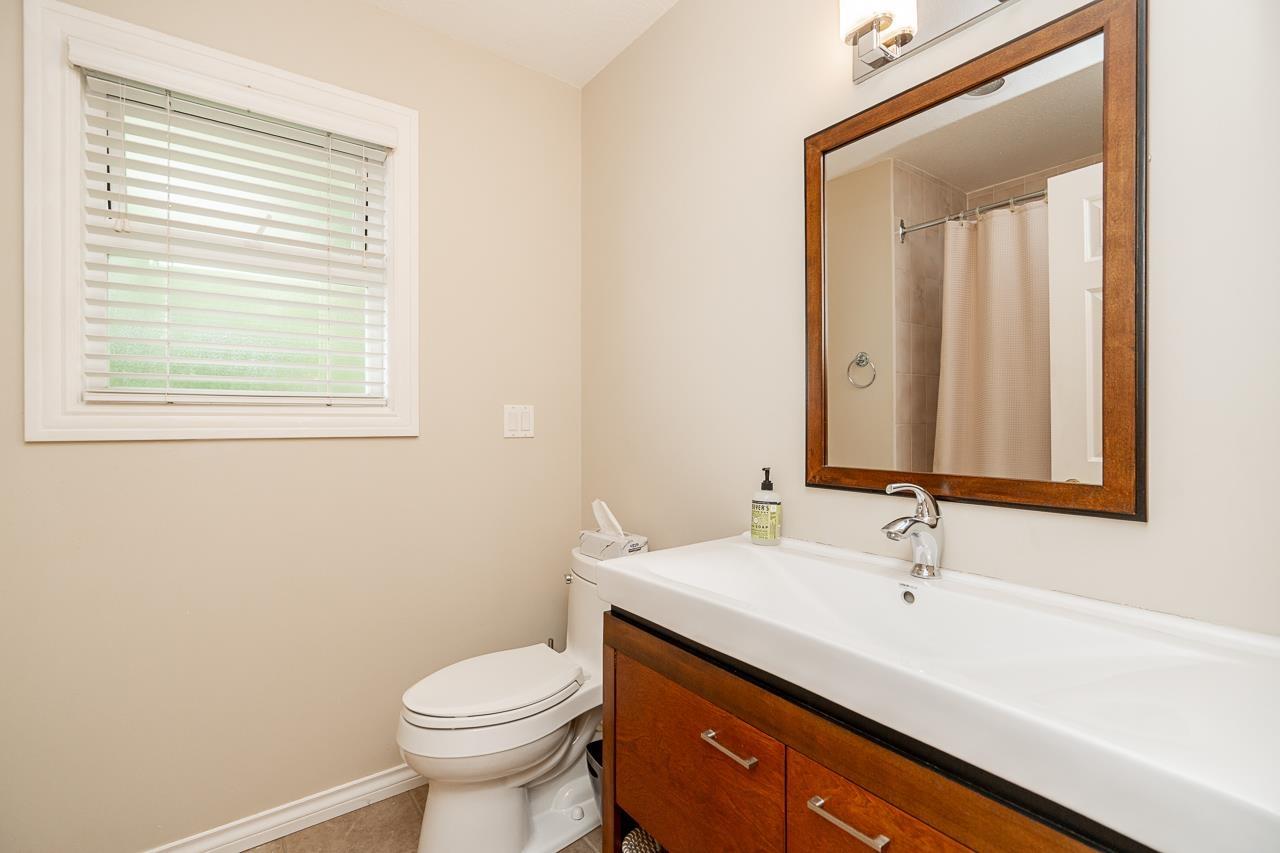954 160B STREET, Surrey